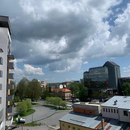 In The Center Of Poprad-free Parking פופראד