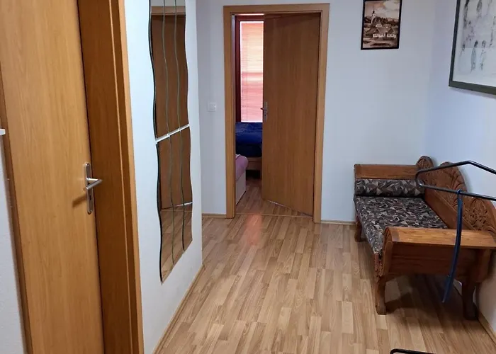 In The Center Of Poprad-free Parking Апартаменты